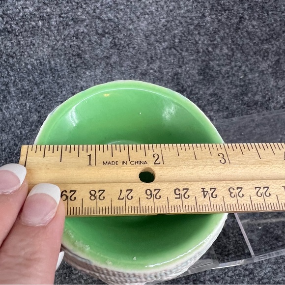 Scentsy Warmer Mummy  Under Wraps Halloween Wax Warmer Wall Plug In With Box - Picture 9 of 9